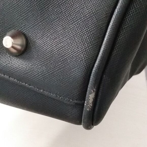 Large Mary Kay Bag/ Tote Black With Pink Floral Inside - Picture 9 of 16